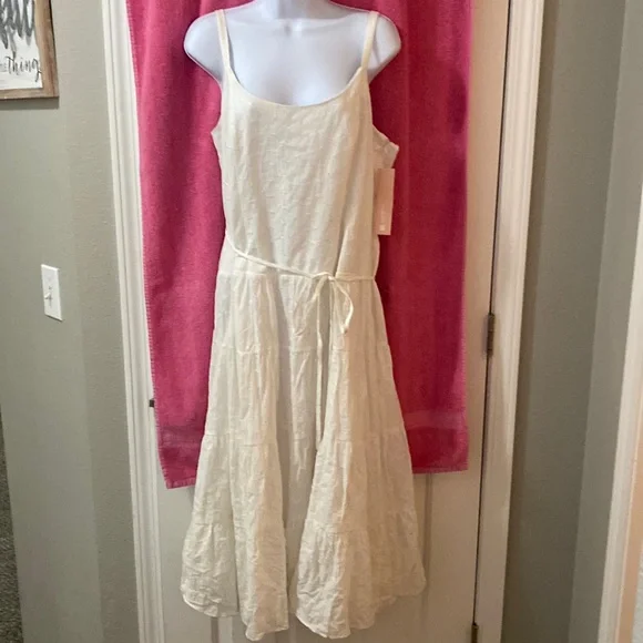 Dress Barn Dresses | Dressbarn White Lacey Dress Size 12 | Color: White | Size: 12 | Sabatassehere's Closet Dress Barn Dresses | Dressbarn White Lacey Dress Size 12 | Color: White | Size: 12 | Sabatassehere's Closet
